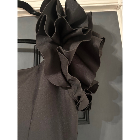 ✨ 1.STATE One-Shoulder Ruffle Black Midi Dress – Size 12 – NWT ✨ - Picture 4 of 12